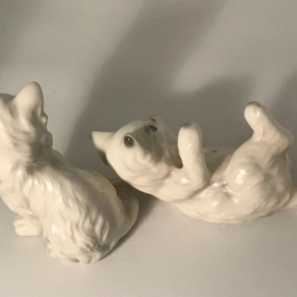 FENTON Japan Playful Persian Kitty Cats Pair of Figurines Vintage - Picture 3 of 3